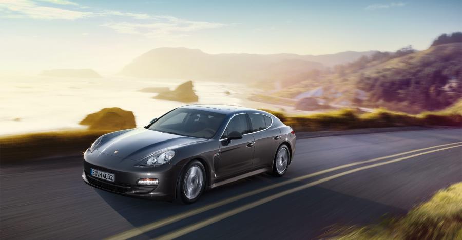  Porsche Panamera S 2010 года  (фото 19 из 20)